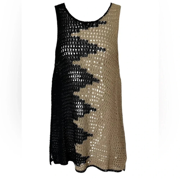 Lucky Brand | Asymmetrical Crochet Top - Picture 1 of 5